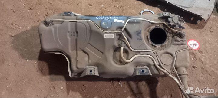 Бензобак Skoda Octavia A7