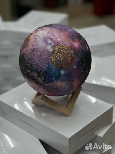 Лампа читающая Коран