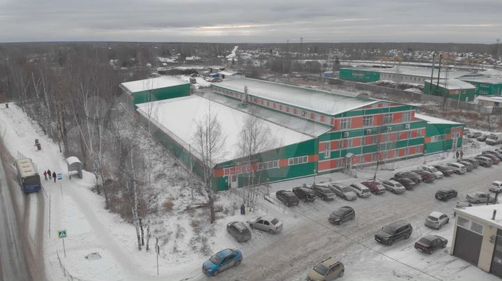 Свободного назначения, 5600 м²