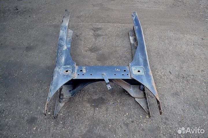 Траверса рамы iveco Stralis (01.02)