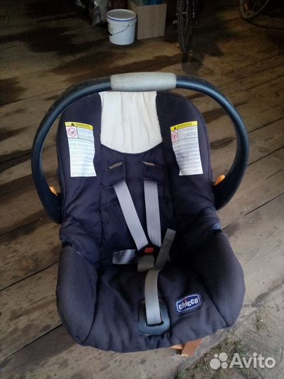 Детское автомобильное кресло от 0 до 13 кг