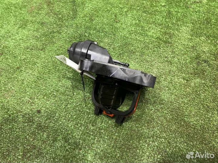 Механизм изменения длины впускного коллектора