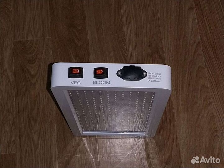 Фитолампа led для растений