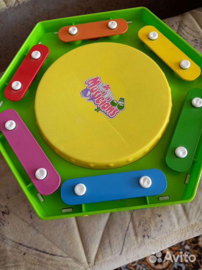 Развивающая музыкальная игрушка