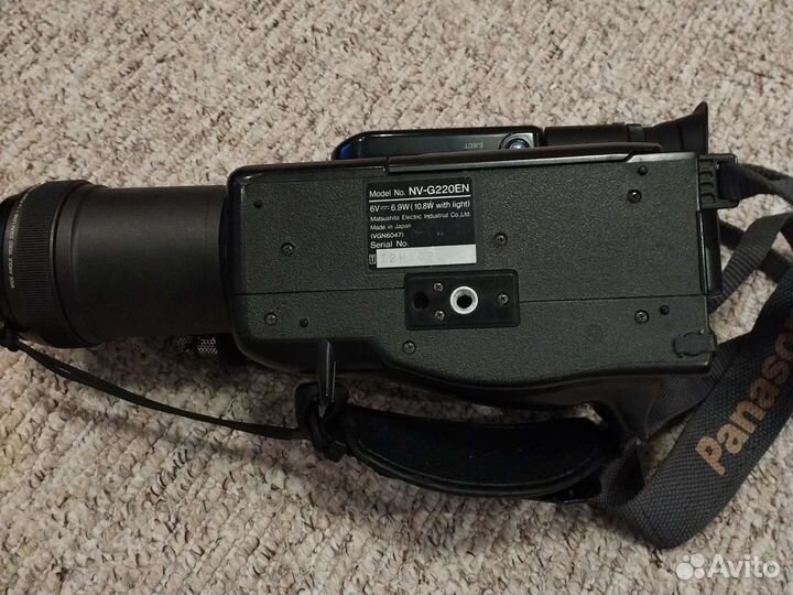 Видео камера Panasonic G220