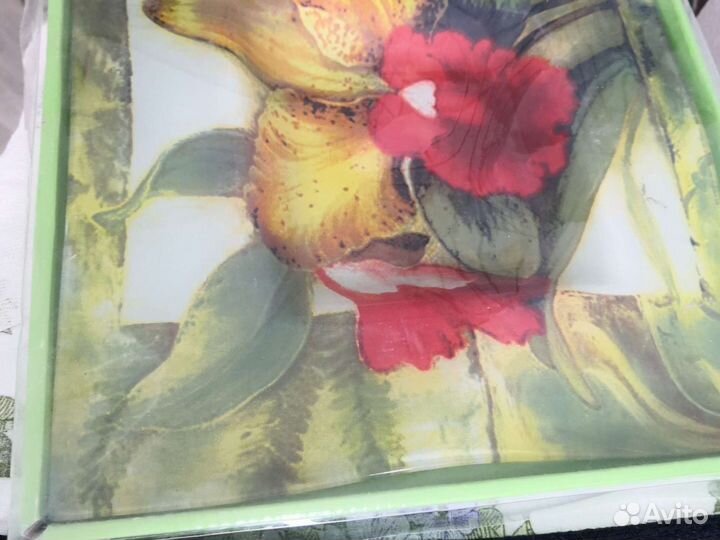 Блюдо квадратное цветы