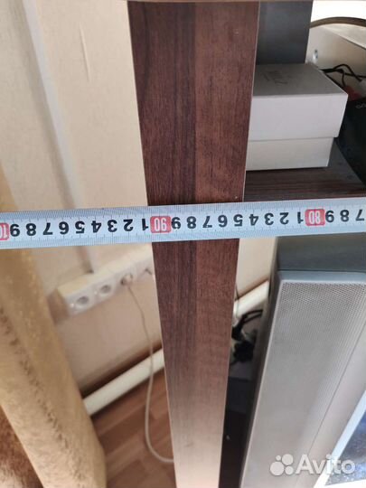 Продам тумбу под телевизор