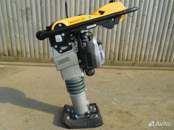 В аренду Вибротрамбовка, вибронога Wacker Neuson