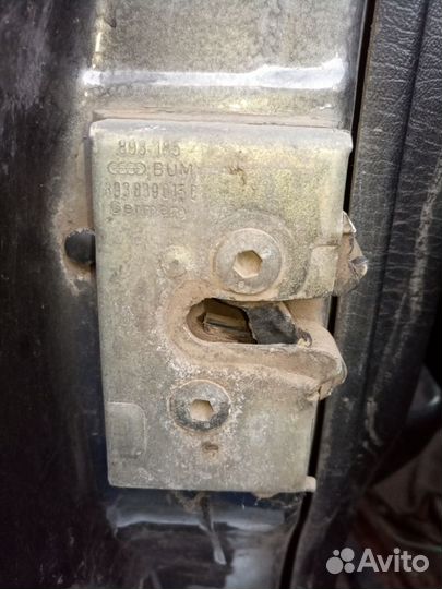 Замок двери Audi 80 B3 B4 90