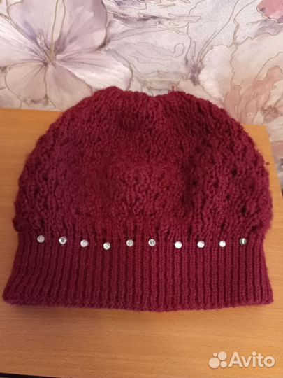 Головные уборы немного б/у