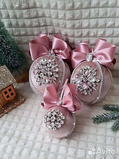 Елочные шары ручной работы