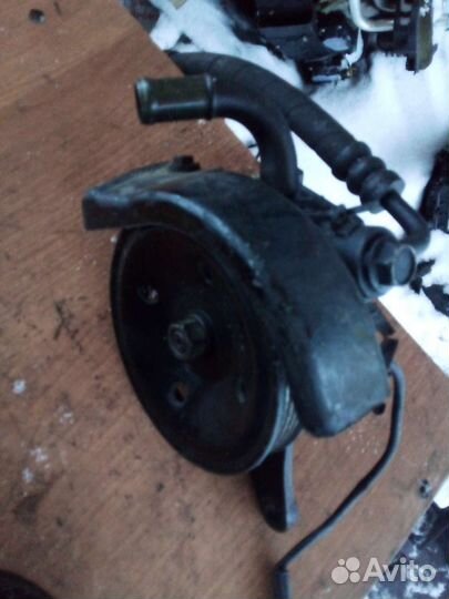 Насос гур mazda 626