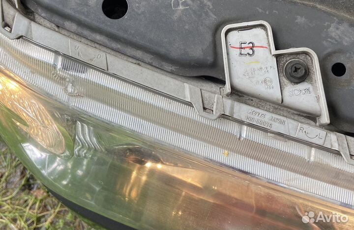 Комплект фар в сборе Suzuki Grand Vitara 1.6