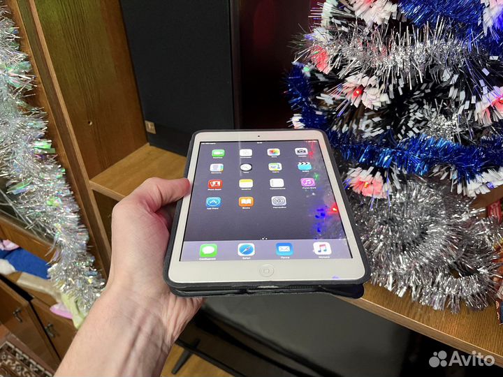iPad mini 32 GB с sim + чехол книжка