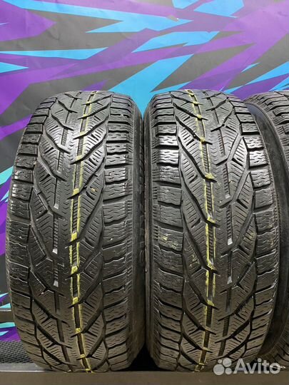 Tigar Winter 215/65 R16