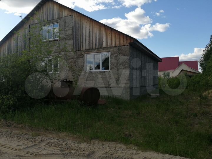 Дом 213 м² на участке 11 сот.