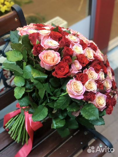 Розы,Тюльпаны,Магазин склад,опт