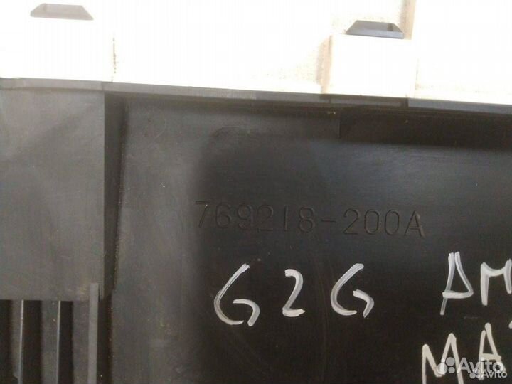 Панель приборов (щиток) Mazda 626 769218200A