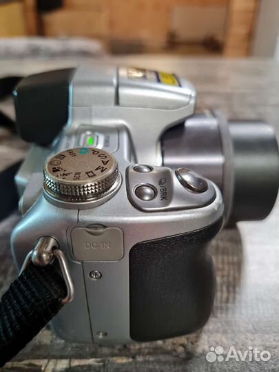 Продам фотоаппарат sony с картой памяти и чехлом