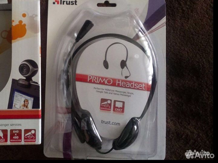 Гарнитура. Наушники с микрофоном.Новые