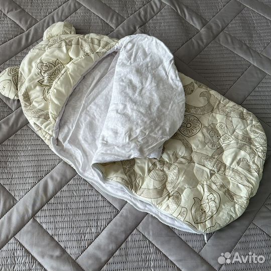 Конверт на выписку в коляску для новорожденных