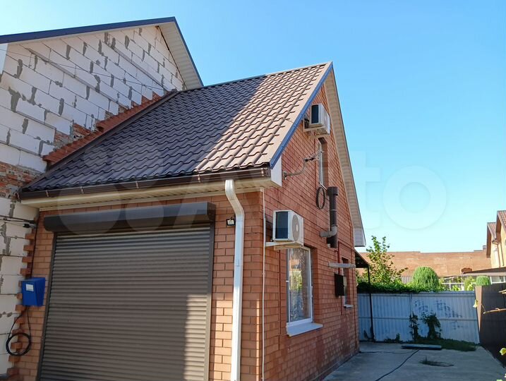 Дом 235 м² на участке 5 сот.