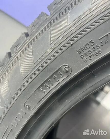 Dunlop Winter Maxx WM03 235/50 R21 101S