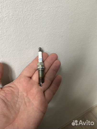 Свечи зажигания nissan ирридевые 22401-1VA1C