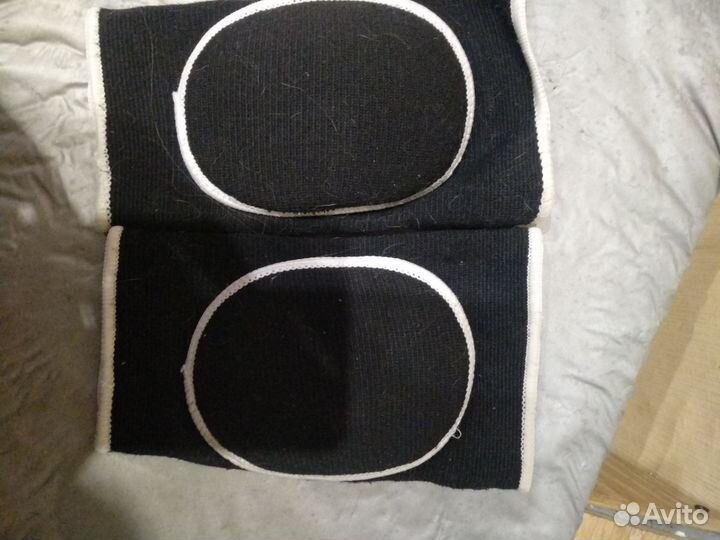 Защитные наколенники для фигурного катания