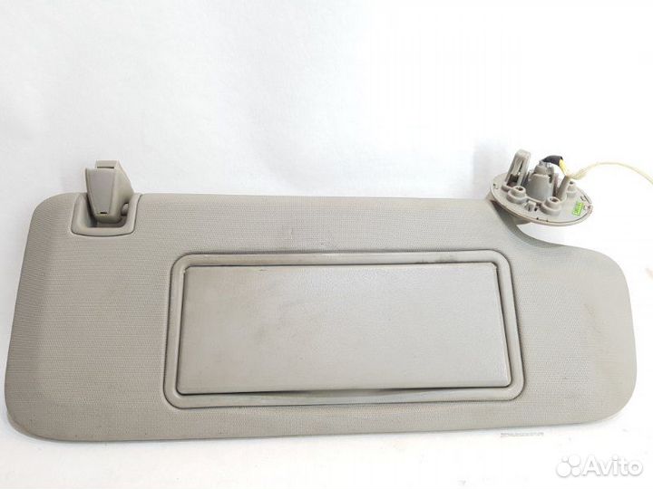 Козырек солнцезащитный правый Opel Insignia