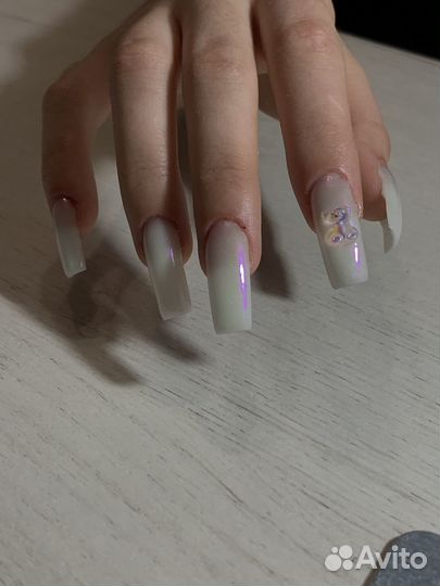 Наращивание ногтей