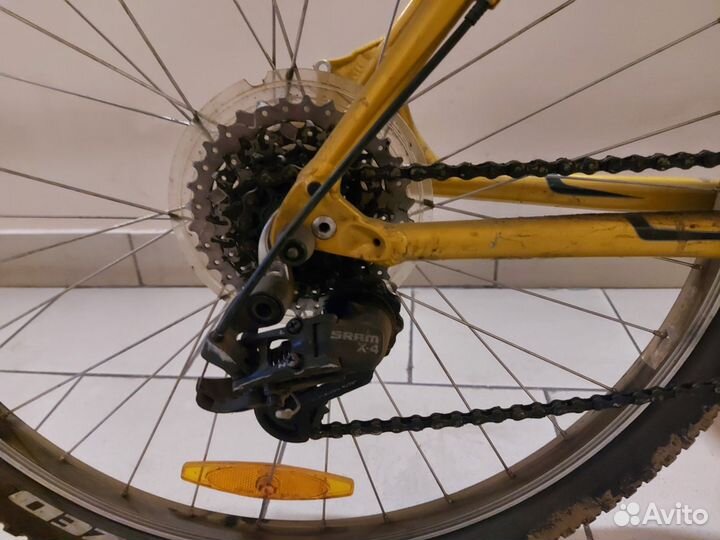 Велосипед Specialized Hardrock 26