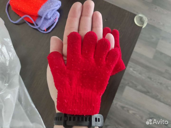 Варежки перчатки детские за шоколадку