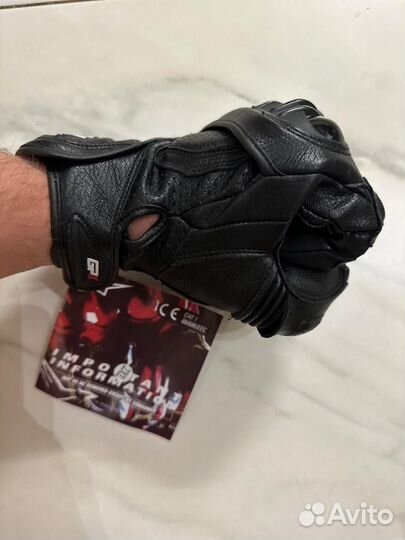 Мотоперчатки alpinestars