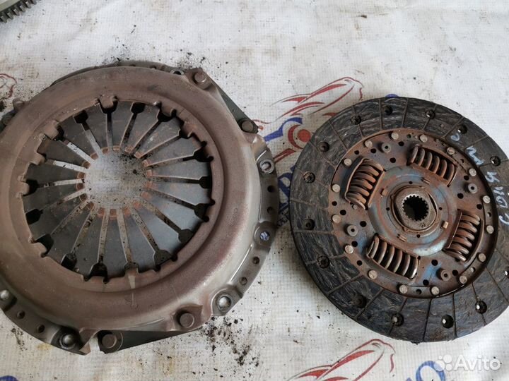 Корзина с диском сцепления Hyundai Solaris 1.4