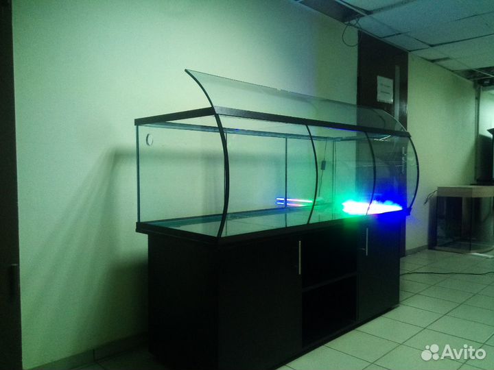 Аквариум520л, полукругл, дл продажи живых раков