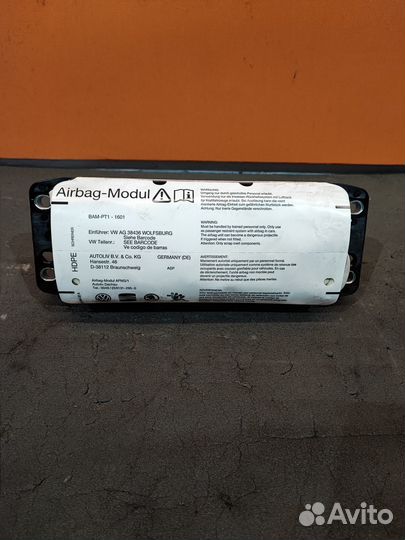 Подушка Airbag пассажира Volkswagen Tiguan 5N1