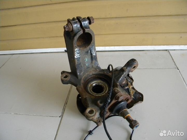 Кулак передний LR Fiat Ducato 2.3d 14 год