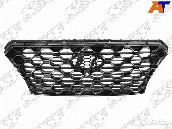 Решетка радиатора hyundai santa FE 18
