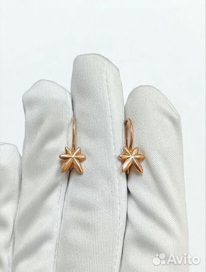 Золотые серьги