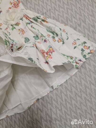 Платье нарядное 104 для девочки