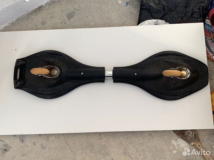 Двухколесный скейтборд