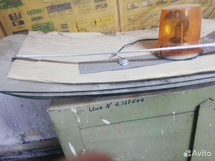 Лобовое стекло и заднее стекло на Волгу