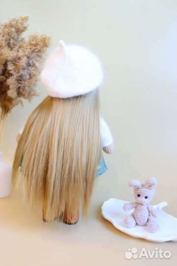 Кукла вязаная с волосами