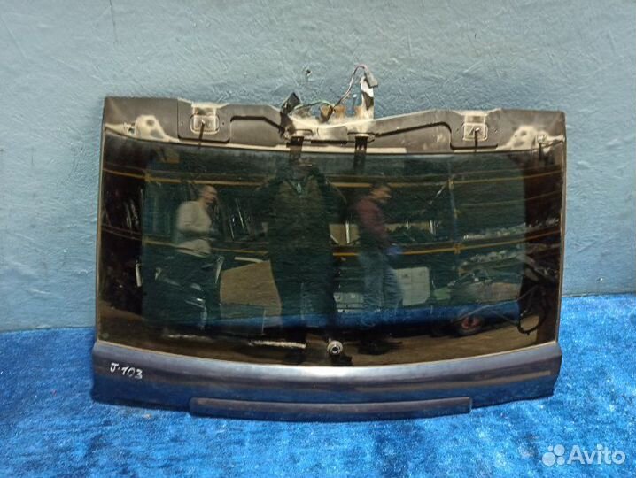 Стекло заднее Range Rover Sport L320