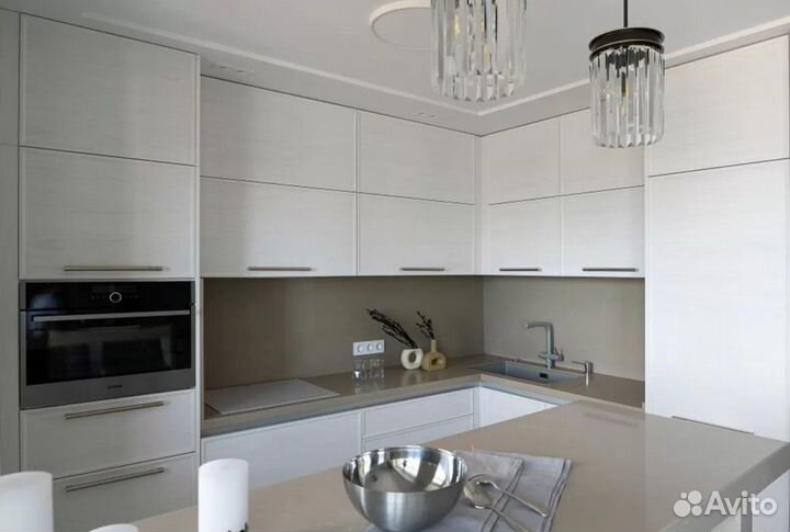 Кухня П-образная на заказ