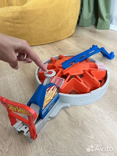 Трек хот вилс hot wheels