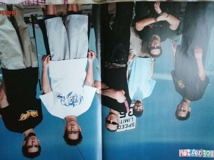 Плакаты и постеры