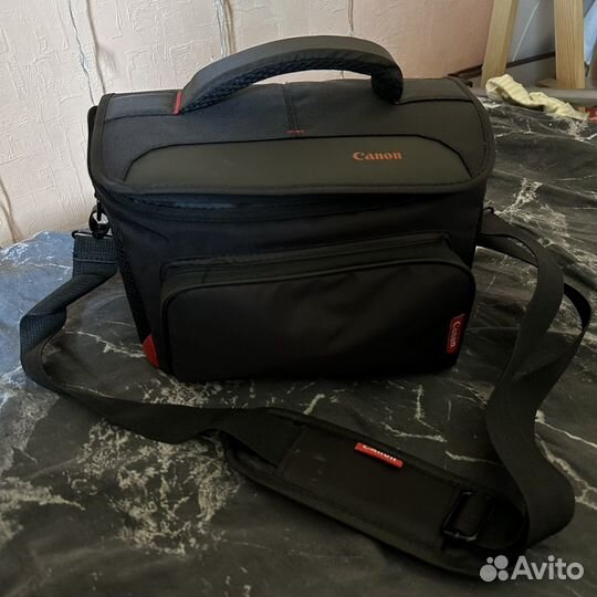 Фотоаппарат canon eos 2000d