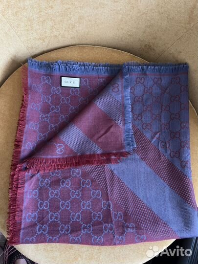 Шарф палантин Gucci